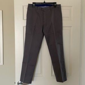Banana Republic Gray NonIron Slim Dress Pant 32x30